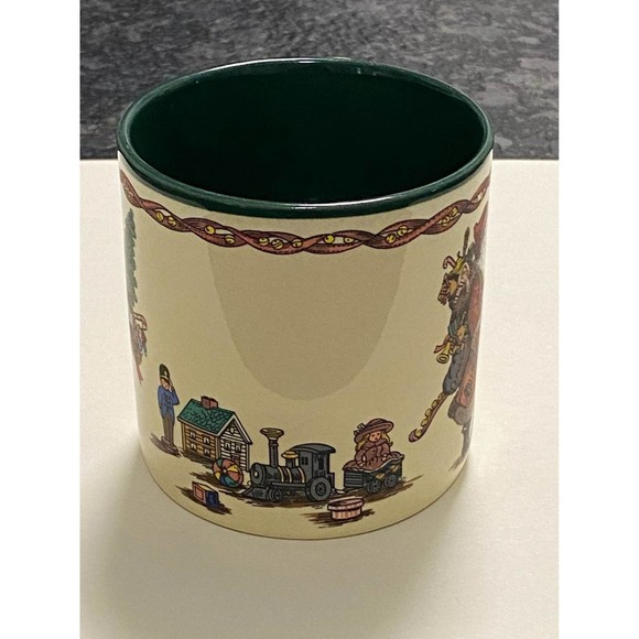 Vintage 1990 POTPOURRI PRESS "Kris Kringle" Ceramic Coffee Mug - Picture 4 of 9